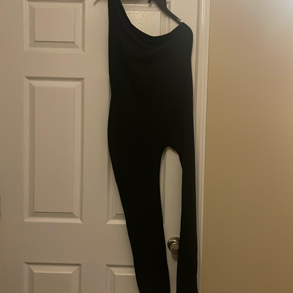 One shoulder jumpsuit